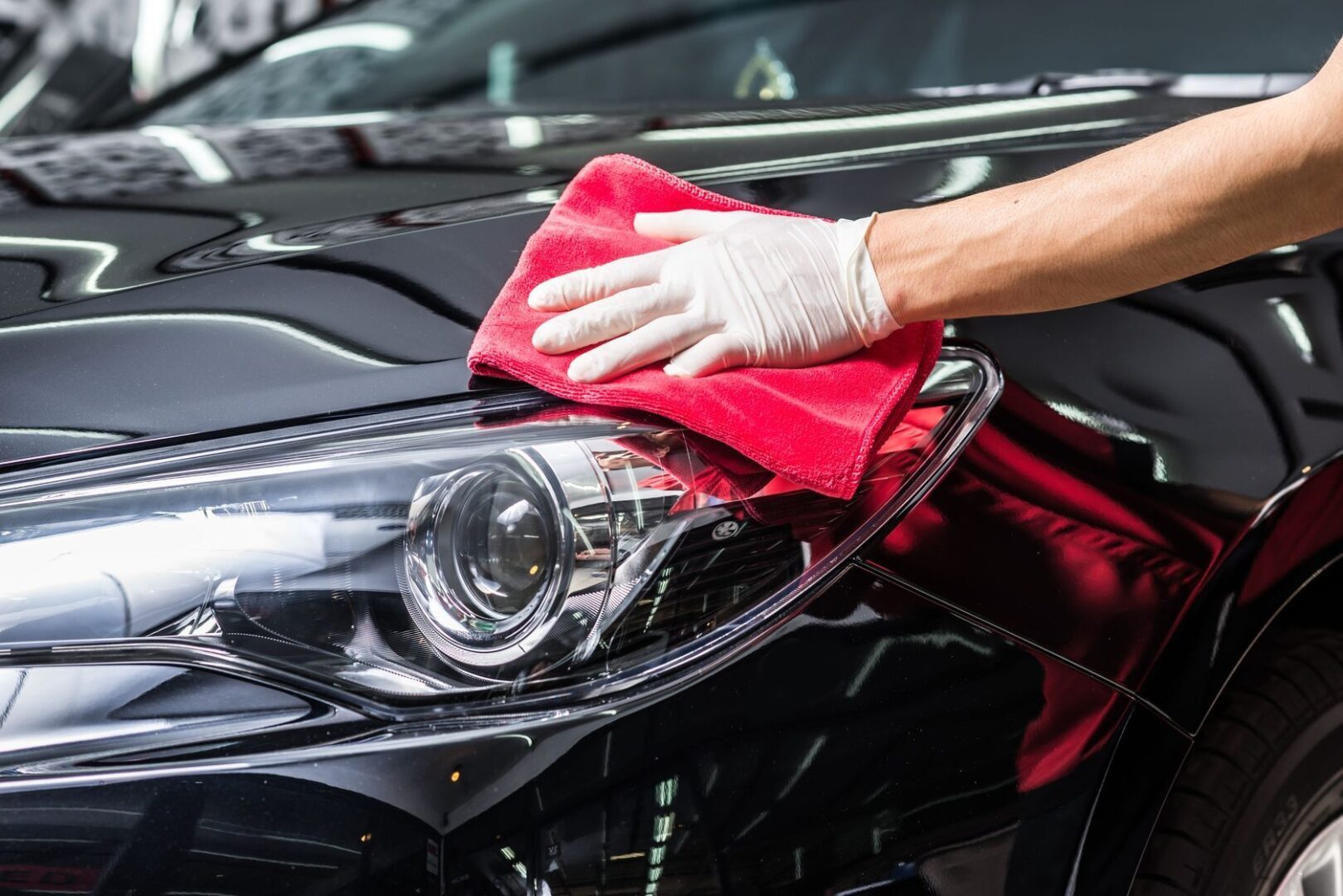 Уход за кузовом автомобиля: советы по чистке, полировке и защите от коррозии