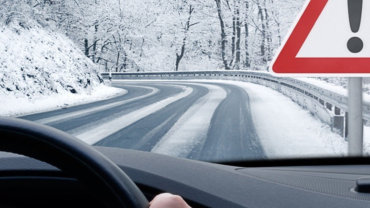 Безопасное вождение зимой: особенности эксплуатации автомобиля в холодное время года